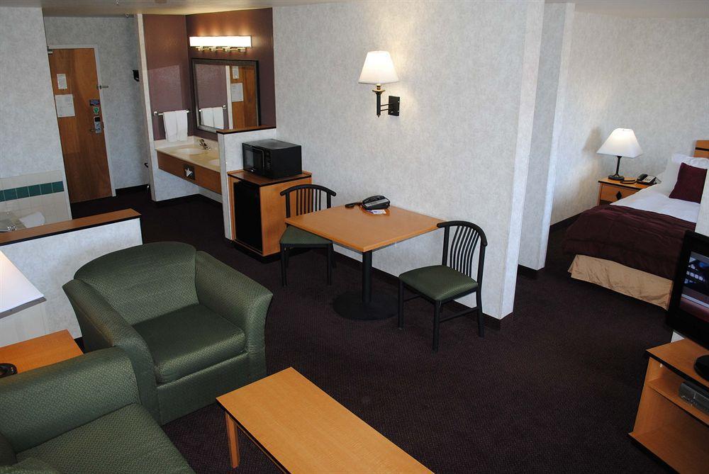 Crystal Inn Hotel & Suites - West Valley City Extérieur photo