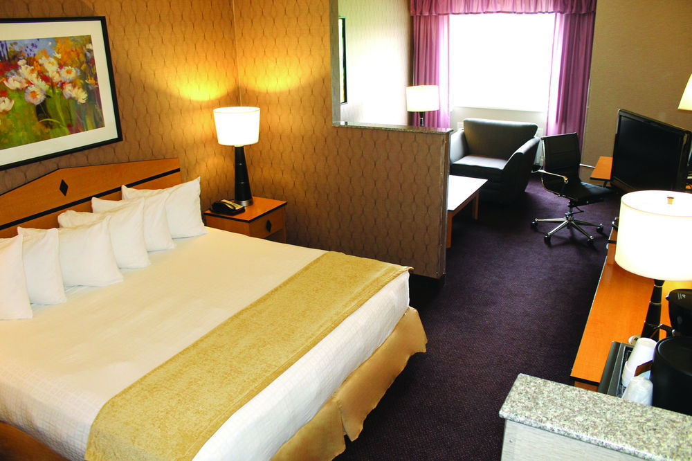 Crystal Inn Hotel & Suites - West Valley City Extérieur photo